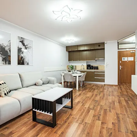 Apartment Villa Mistral By Baltic Home *