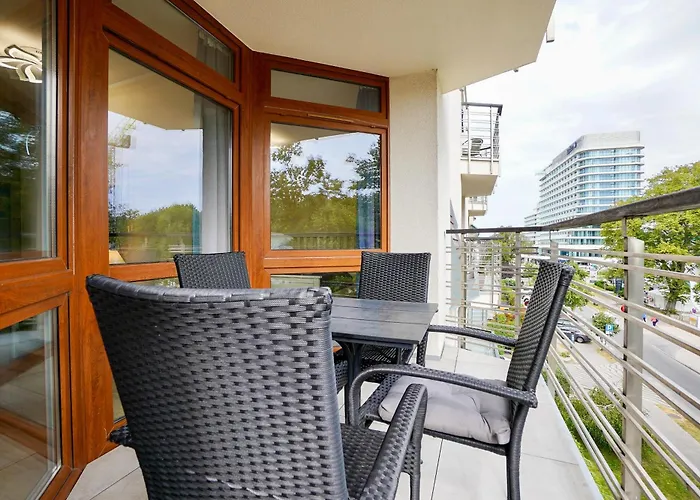 Apartment Villa Mistral By Baltic Home *